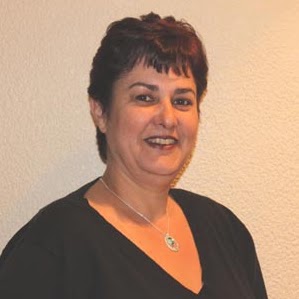 Denise Gardner Photo 47