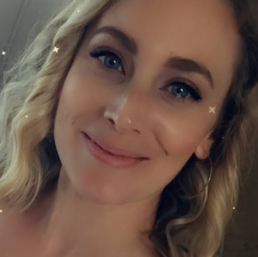 Laura Libby Photo 35
