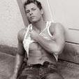 Alexander Tom Photo 34