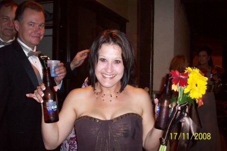 Kimberly Tucker Photo 26