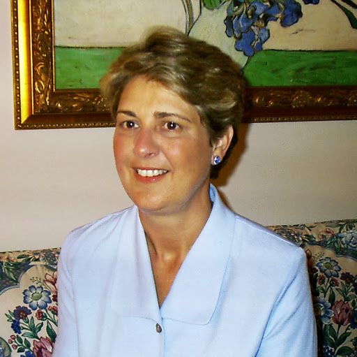 Cynthia Kelly Photo 24