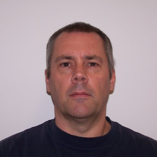 Carl Richardson Photo 8