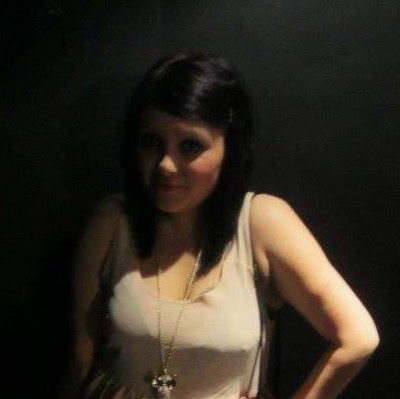 Charlene Small Photo 26