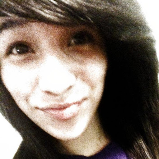 Angela Almaguer Photo 3