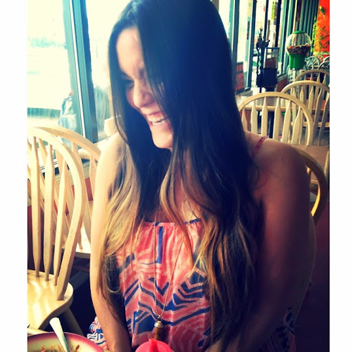 Vanessa Gray Photo 22