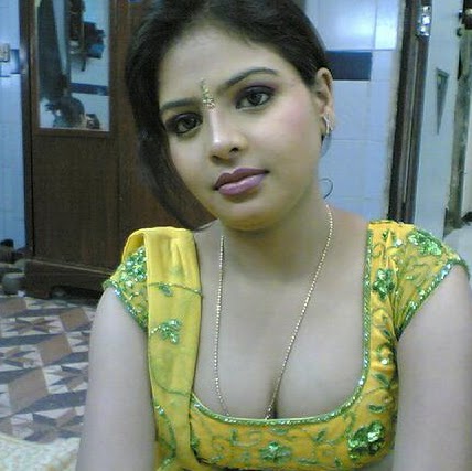 Madhuri Agarwal Photo 4