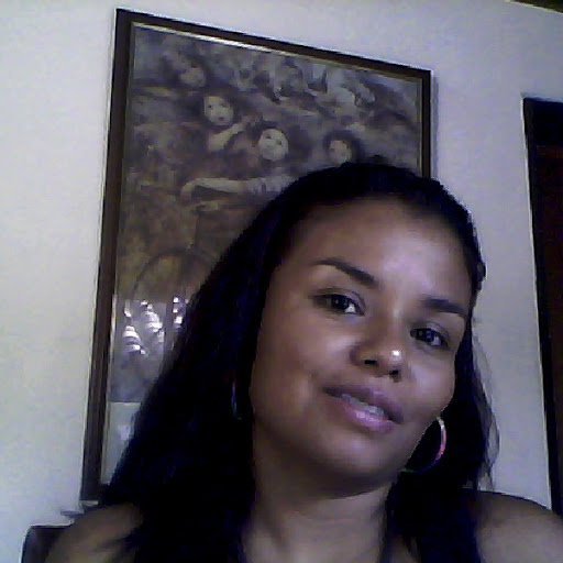 Diana Escalante Photo 19