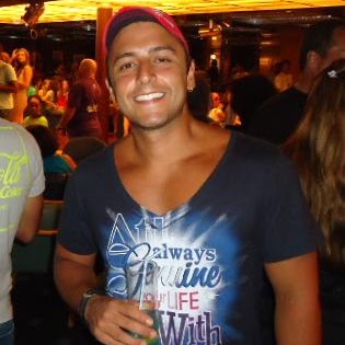 Eduardo Garay Photo 9