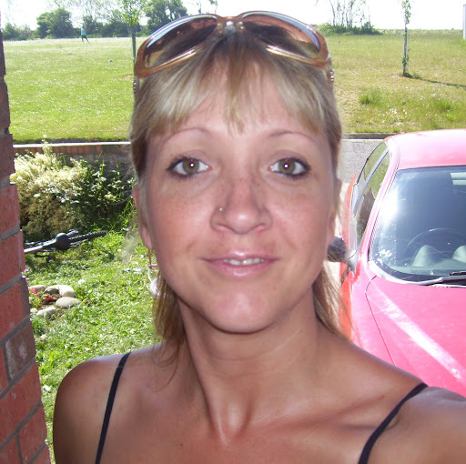 Karen Fox Photo 24