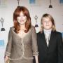 Mary Mcdonnell Photo 31