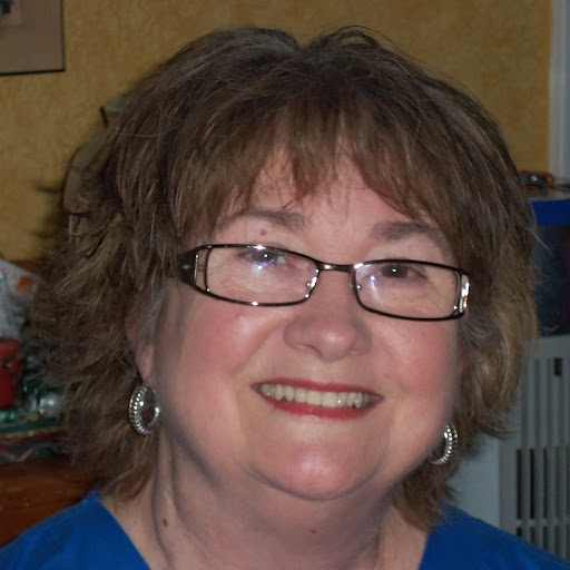 Tracy Abbott Photo 24