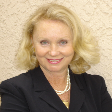 Paula Meyer Photo 13