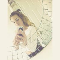 Hollie Spencer Photo 5