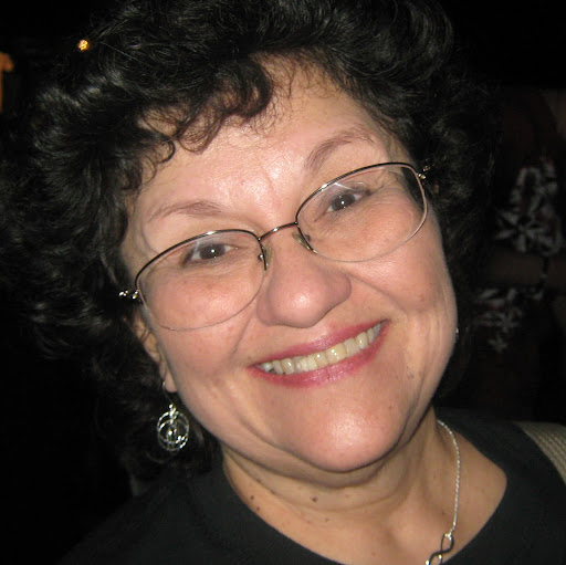 Linda Maynard Photo 25