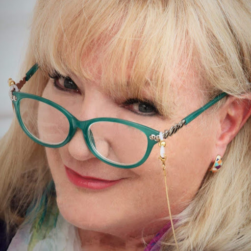 Patricia Knight Photo 33