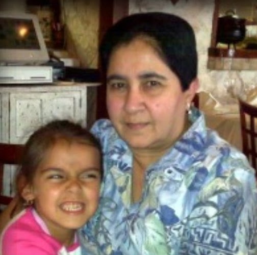 Rosa Cruz Photo 25