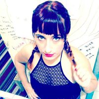 Caroline Noble Photo 23
