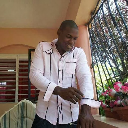 Edwin Puello Photo 1