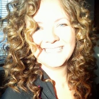 Lora Thompson Photo 26