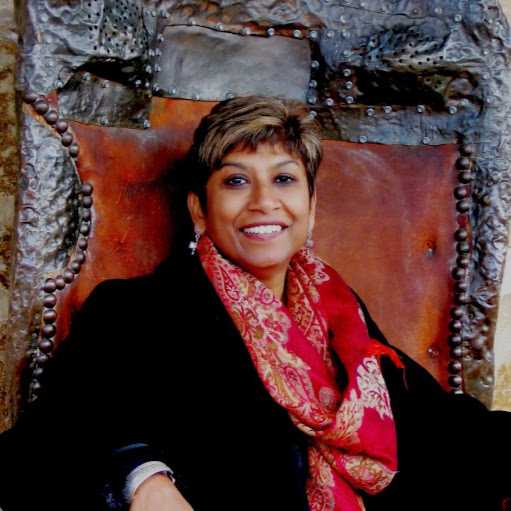 Christine Ray Photo 35