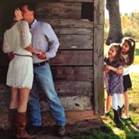 Lisa Helton Photo 39