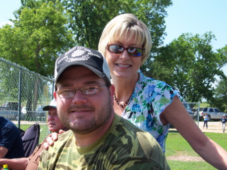 Debra Vaughn Photo 30