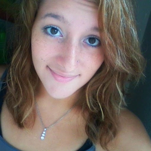Cassandra Fuller Photo 10