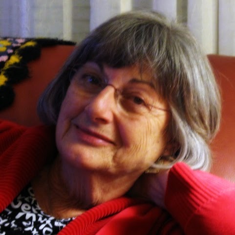 Margot Robinson Photo 17