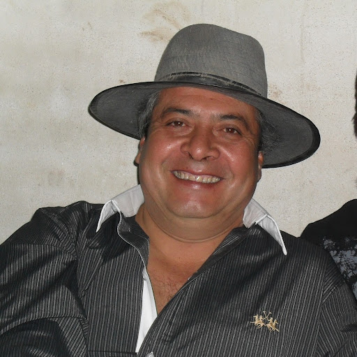 Jose Figueroa Photo 39