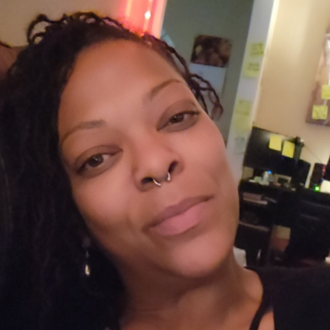 Candace Richardson Photo 30