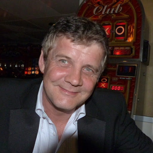 Mike Tomlins Photo 4
