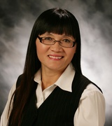 Helen Nguyen Photo 4