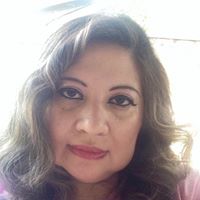 Yesenia Reyes Photo 28