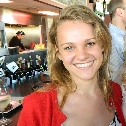 Erica Jones Photo 20