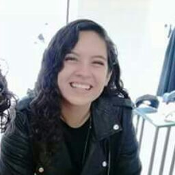 Andrea Anaya Photo 27