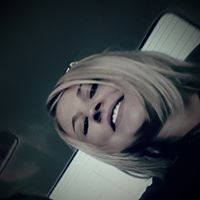Hallie Johnson Photo 13