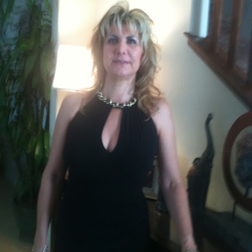 Linda Lott Photo 9