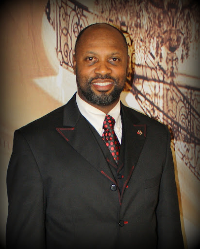 Lawrence Vaughn Photo 21