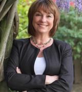 Karen Richardson Photo 6