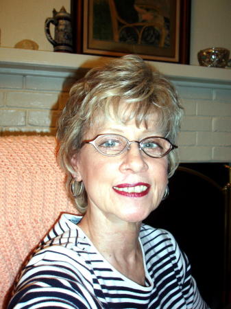 Sue Parker Photo 27