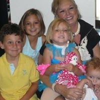 Debra Coats Photo 16