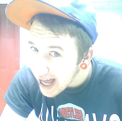 Brandon Mcclain Photo 24