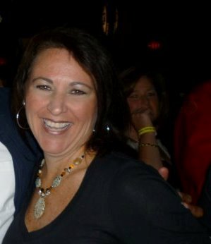 Annette Robinson Photo 18