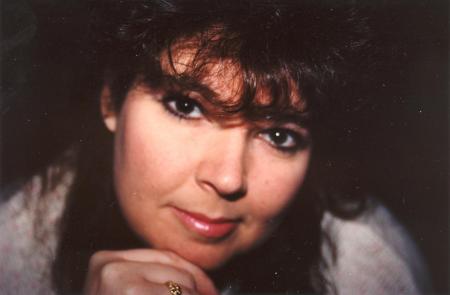 Tina Austin Photo 26