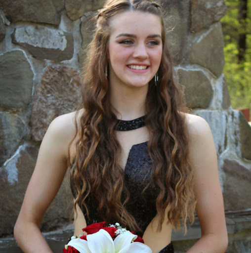 Rebecca Nelson Photo 24