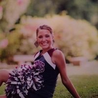 Jennifer Potts Photo 21