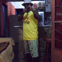 Cesar Avelino Photo 8