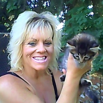 Joann Lucas Photo 10