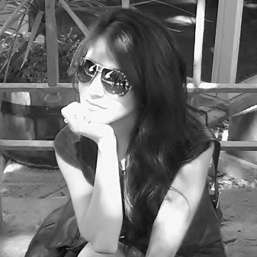 Lorena Sevilla Photo 15