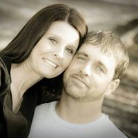 Kelly Looney Photo 21